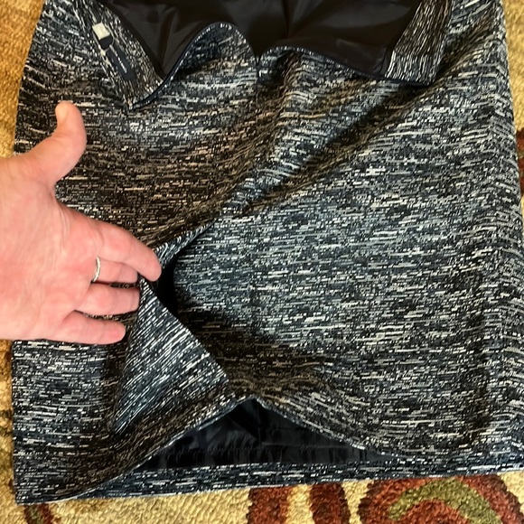 TOMMY HILFIGER Size 4 Pencil NUBBY Blue-White -Black Tweed-Look Career $148 NEW - Picture 9 of 16